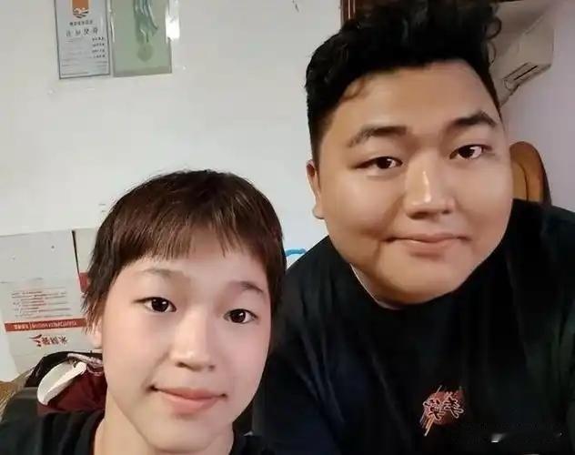 全红婵遭网暴或涉200余人群聊！律师：群主群管理员需担责。这样有组织的网暴行为一