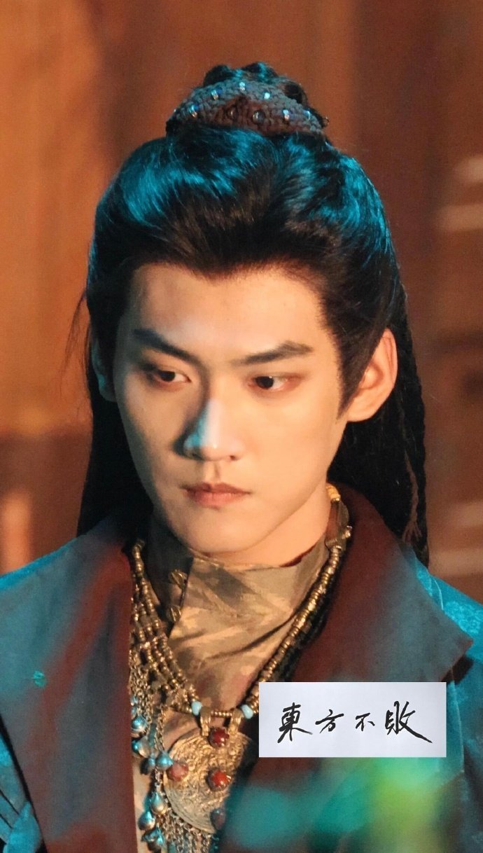 周柯宇金吾不禁路透生图，张行简大人有点小帅在的[馋嘴]我馋一下张大人也是人之常情