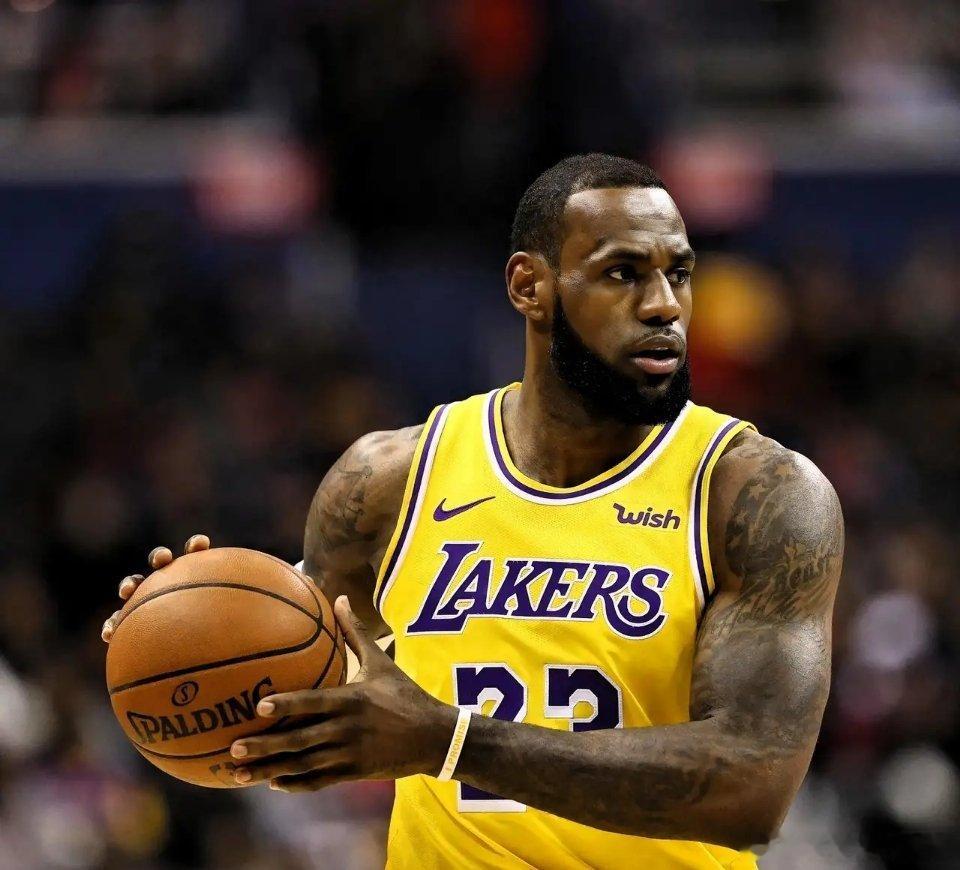 湖人icon态度坚决！今夏不会给詹姆斯icon接近顶薪的合同！ESPN湖人随队记