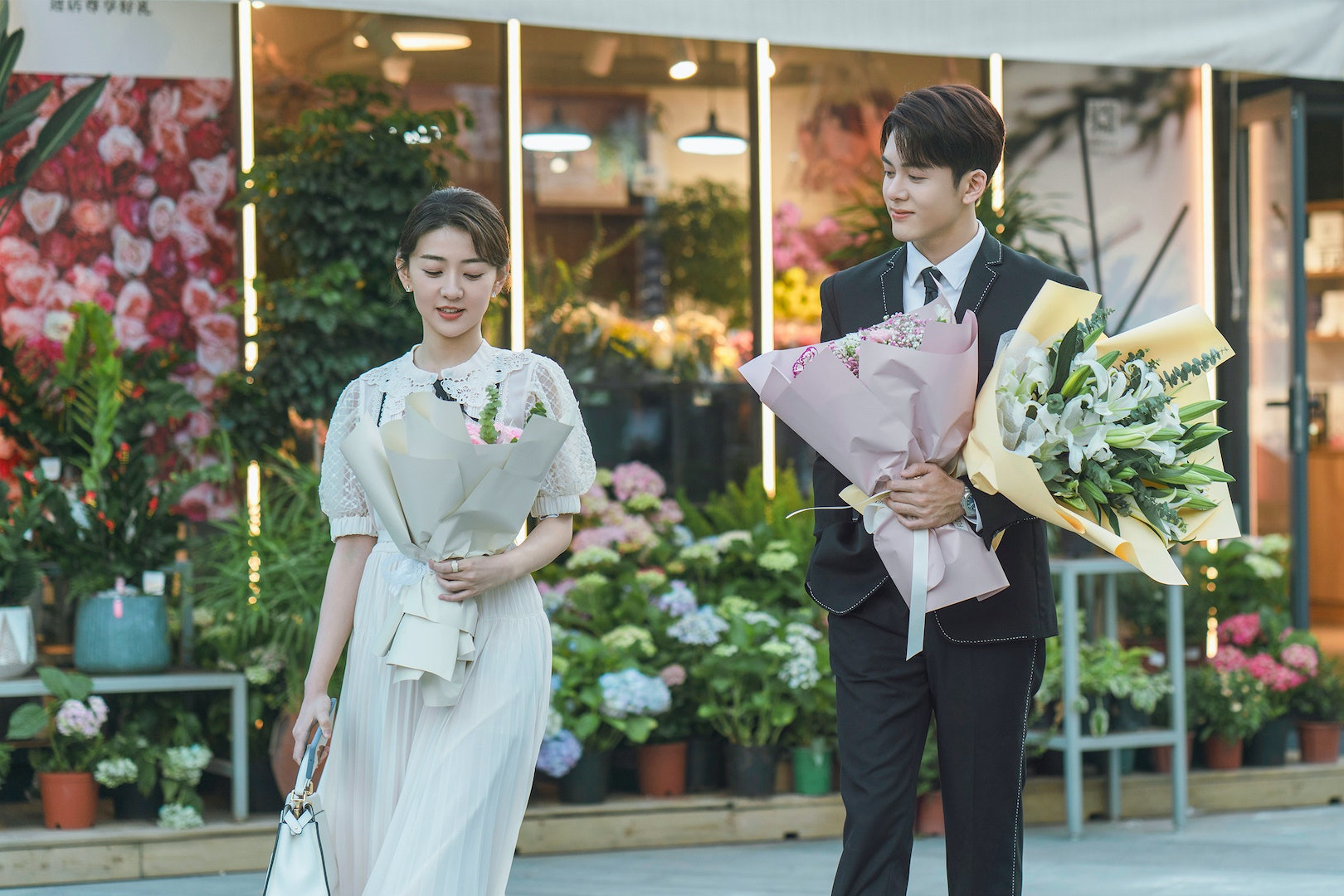 「我可能遇到了救星」2年前的今日首播～ 