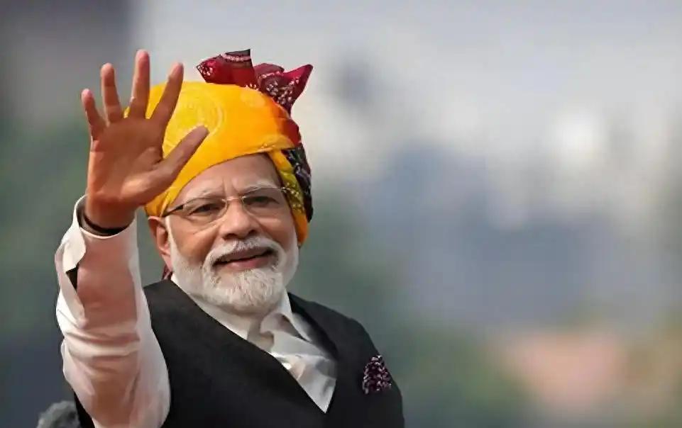 印度人口成世界第一后，移民潮那是相当汹涌。
美欧、加拿大、澳大利亚成了他们的移民