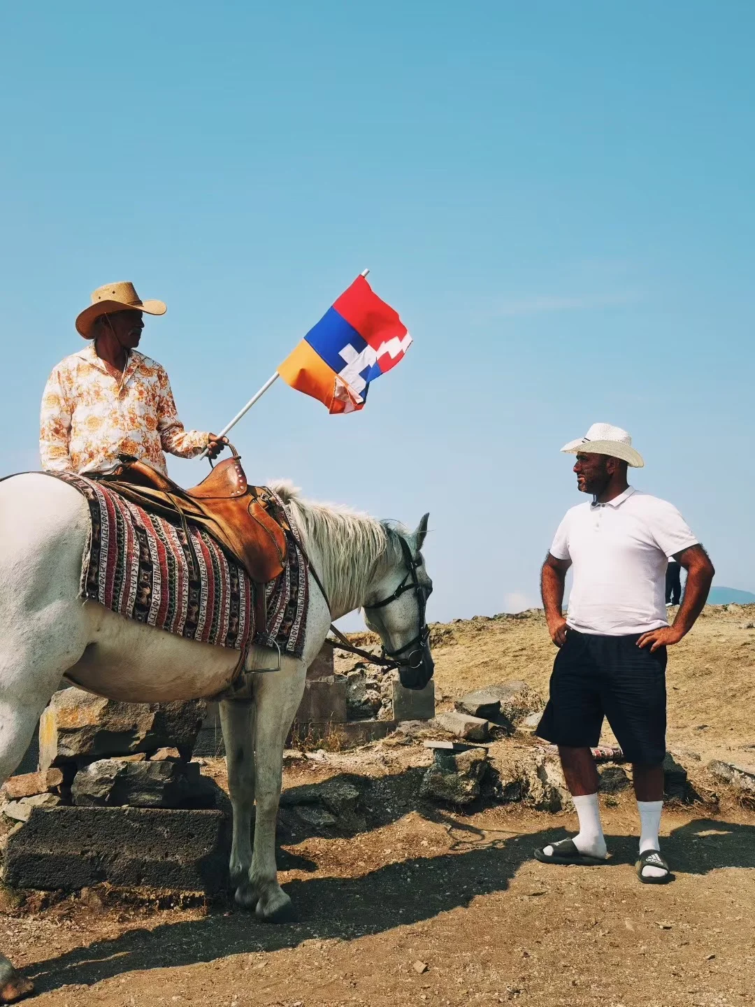 高加索的蓝眼泪🇦🇲塞凡湖➕修道院
