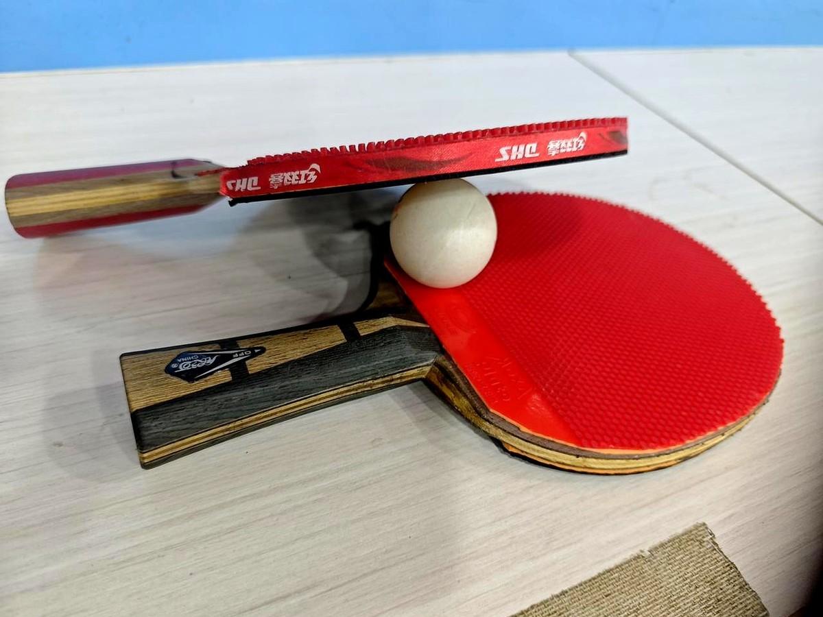 打长胶，别再原地硬扛了！

好多球友一削就高，一碰就飞，对手一板爆冲就傻眼。其实