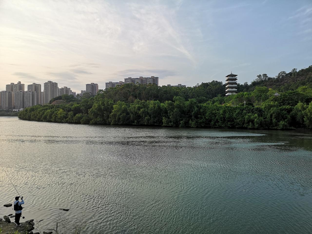 淡澳河之钓鱼篇：今天发现一个钓鱼的好地方，淡澳河边，此处位于淡水河与澳头入海口交