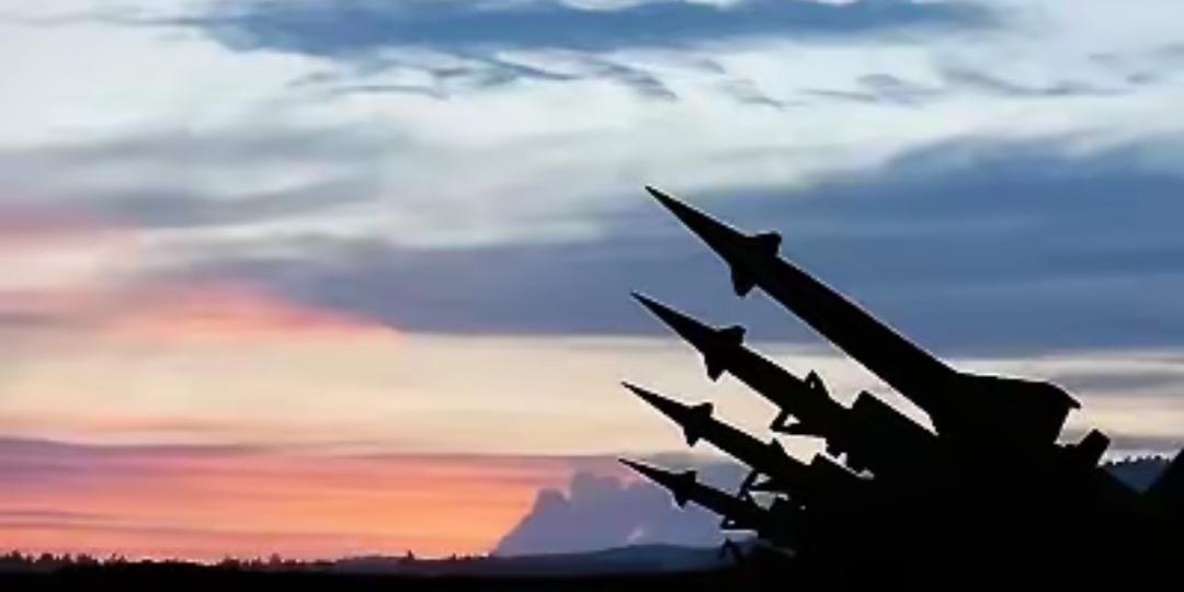 福克斯新闻消息：委内瑞拉防空系统未对美军首轮打击做出反击。福克斯新闻频道称，委内