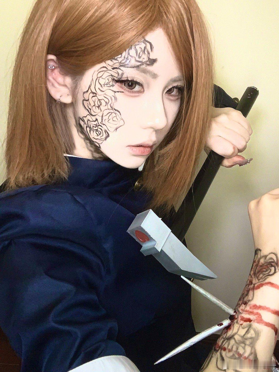高兴点小伙子们！一点红来了#咒术回战#  ​​​