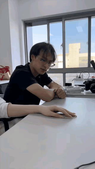 世上本无事，有人自扰之。[快哭了]