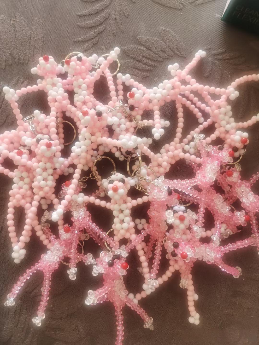 这钥匙扣还挺简单的