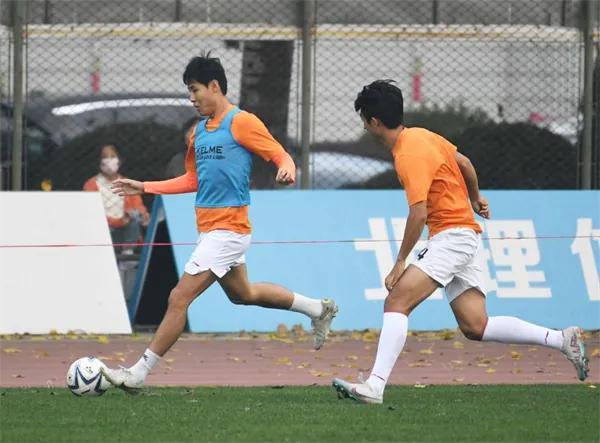 今年山东高考录取818731人
截至8月2日，山东2024年普通高校招生集中录取