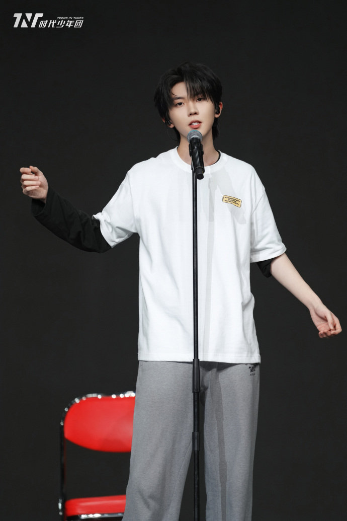 时代少年团为每一次见面全力以赴 时代少年团上海站联排影像 时代少年团上海站联排影
