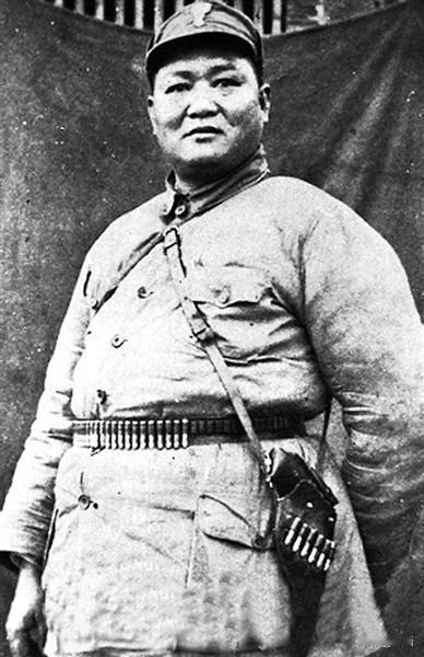 1946年6月21日，罗炳辉将军在山东临沂逝世，终年49岁。他是我军优秀的将领，