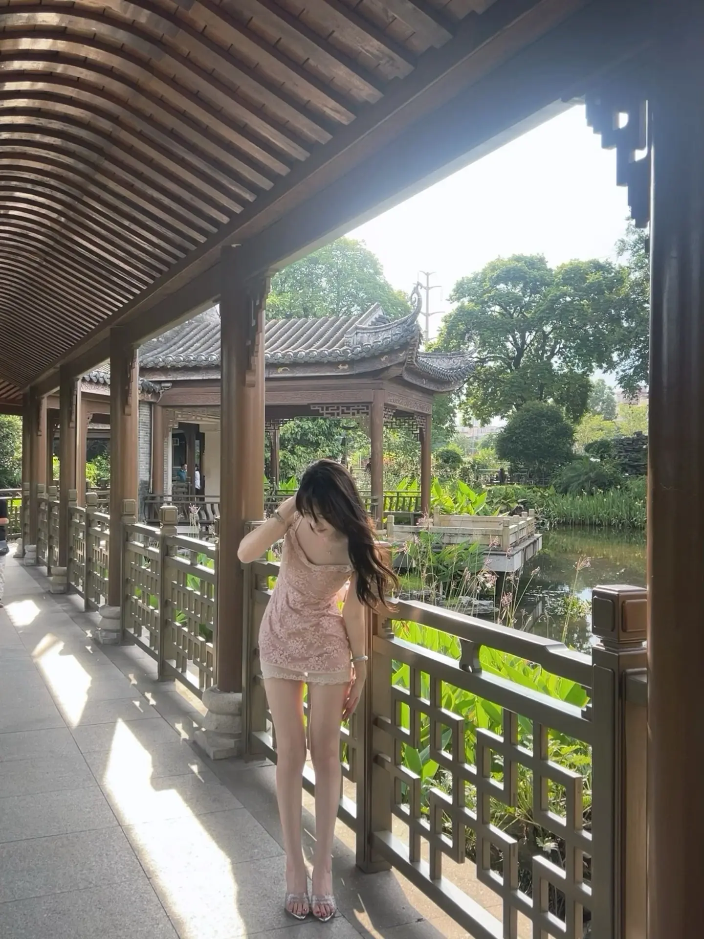 不过尔尔