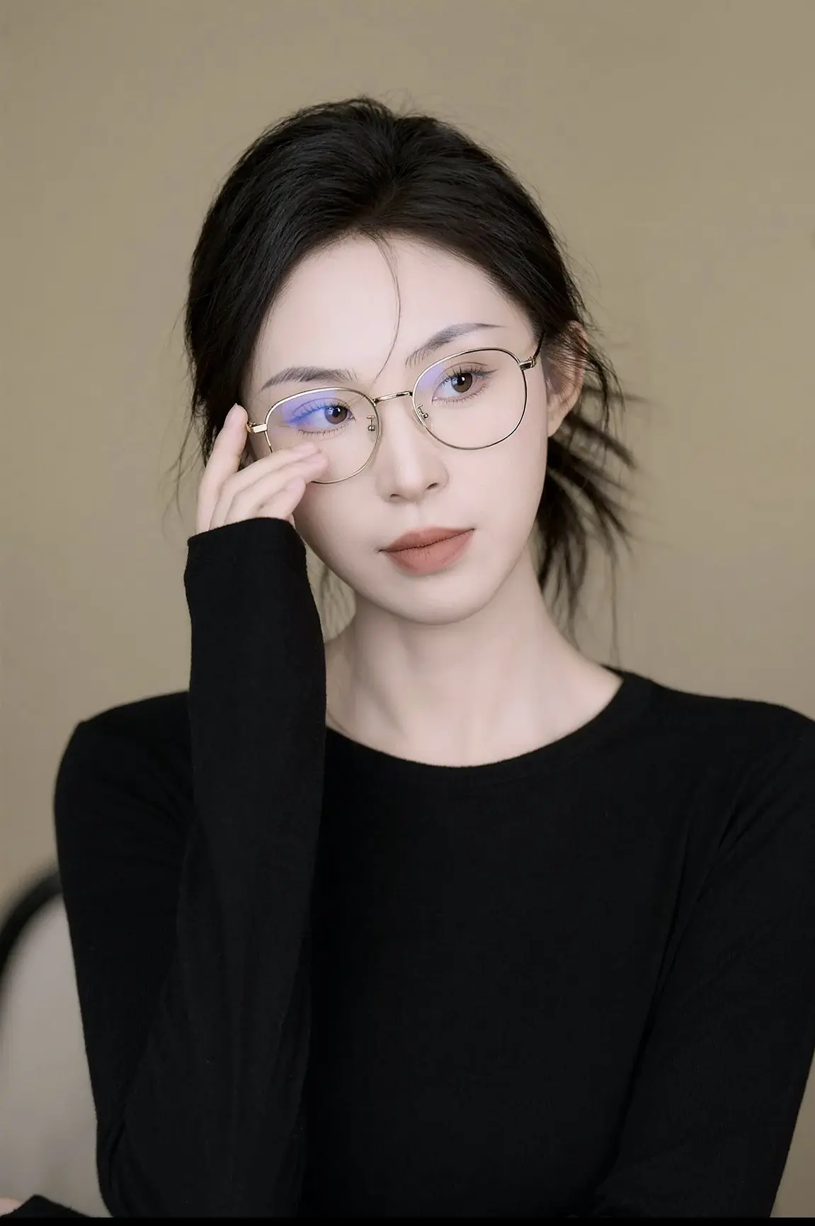 假期余额不足 眼镜杀
