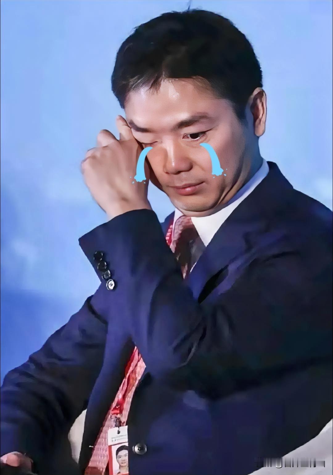 全网最倒霉的人，
估计就是刘强东本人了！
京东在法国巴黎的仓库被人一锅端了，损失