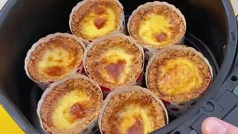 肉食类
 
- 烤鸡翅：鸡翅划刀，用生抽、老抽、料酒等腌制后，放入空气炸锅180