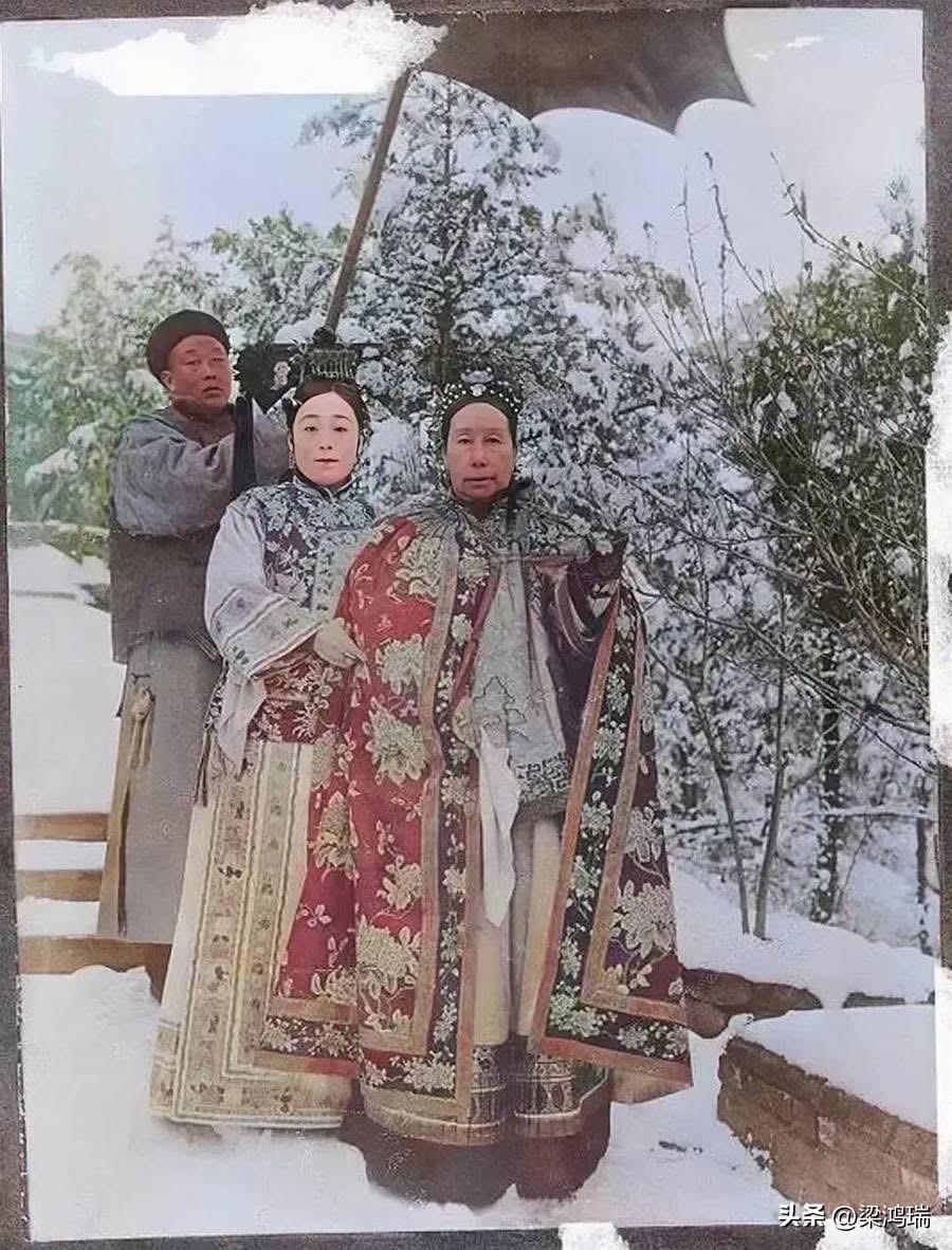 为什么慈禧身高不足一米六，看上去却很高挑？
1983年，为了考证慈禧真实身高，考