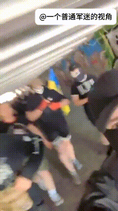 彻底反了！基辅街头突然大乱，新纳粹举纳粹旗围攻政府，这次枪口竟对准自己人！
 