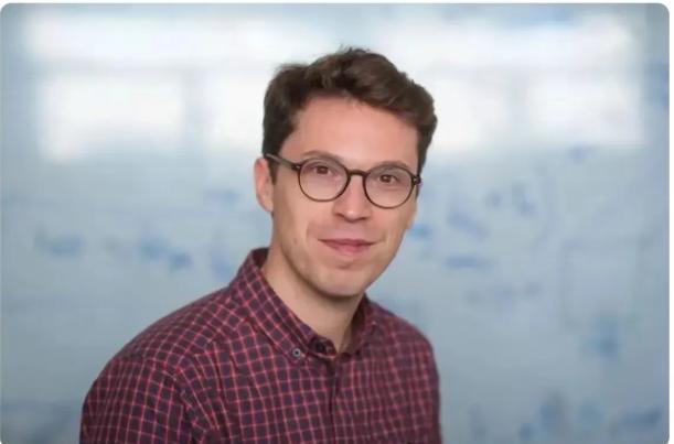 美国的核聚变首席科学家被枪杀了！这个麻省理工大学的物理学家，带领一个几百人的科学