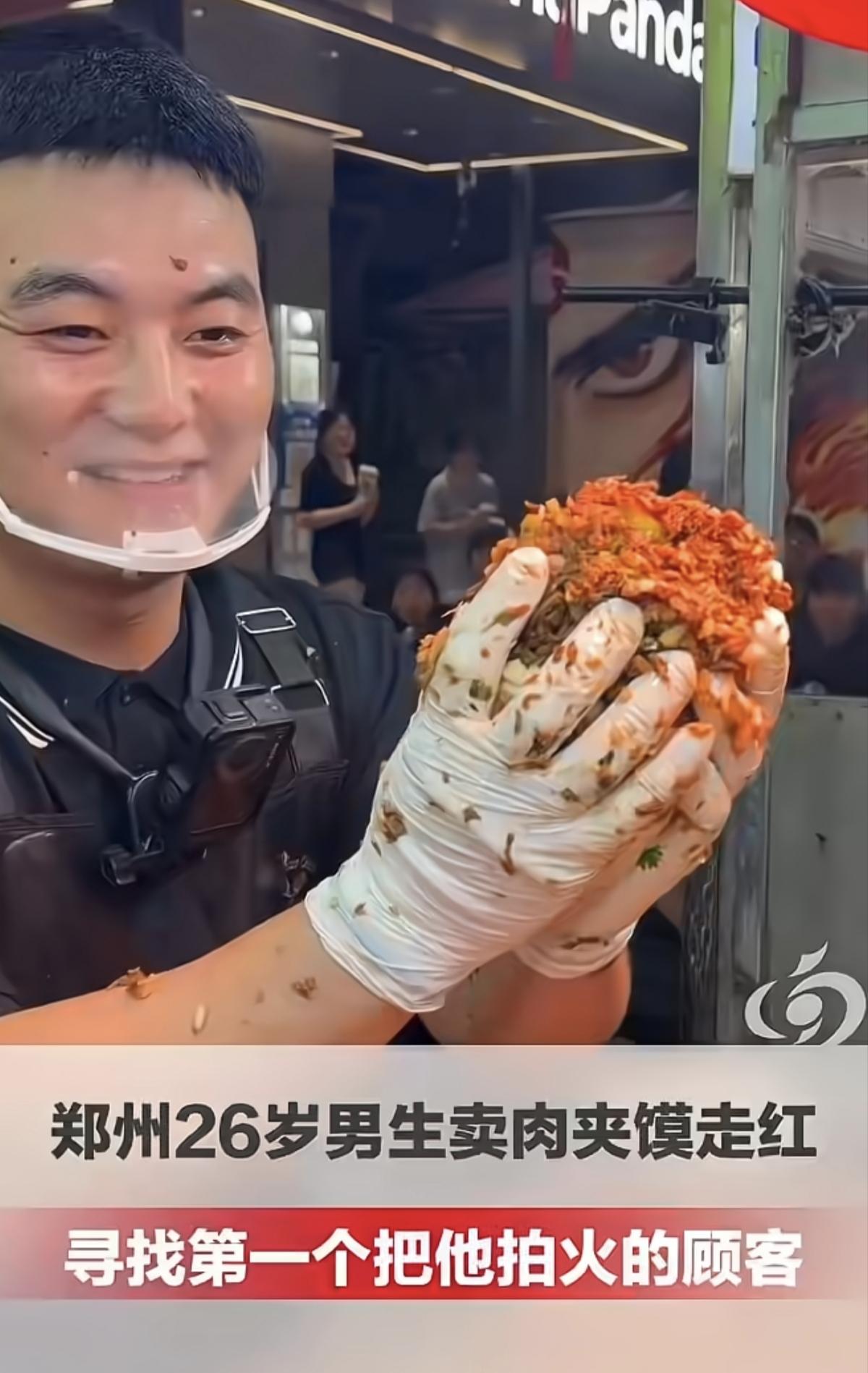 不知道大家有没有发现，现在夜市里能长久火下去的小摊，拼到最后从来不是花哨营销，而