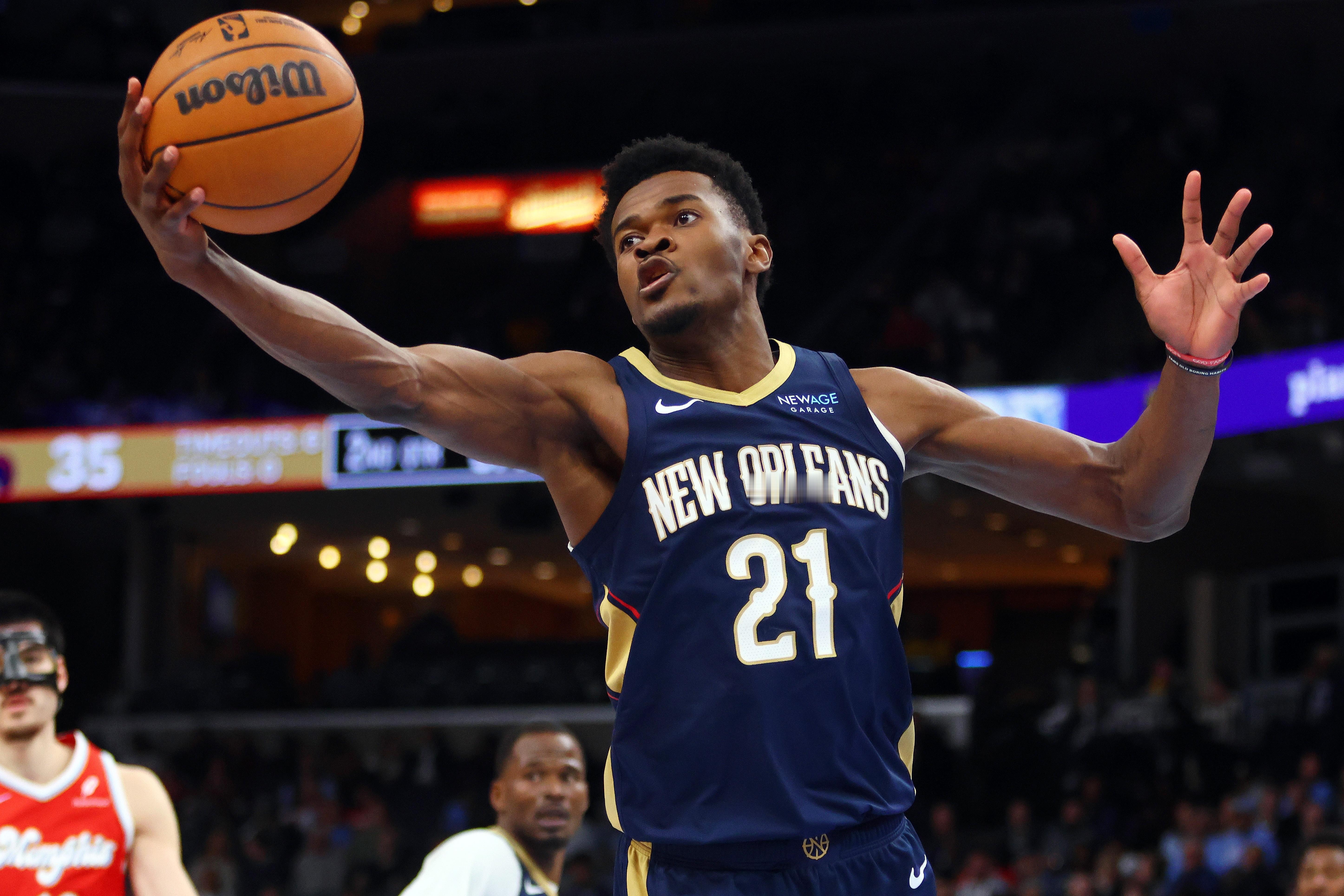 Siegel：湖人分别联系了鹈鹕的米西，开拓者的罗威，太阳的理查兹 nba休赛期