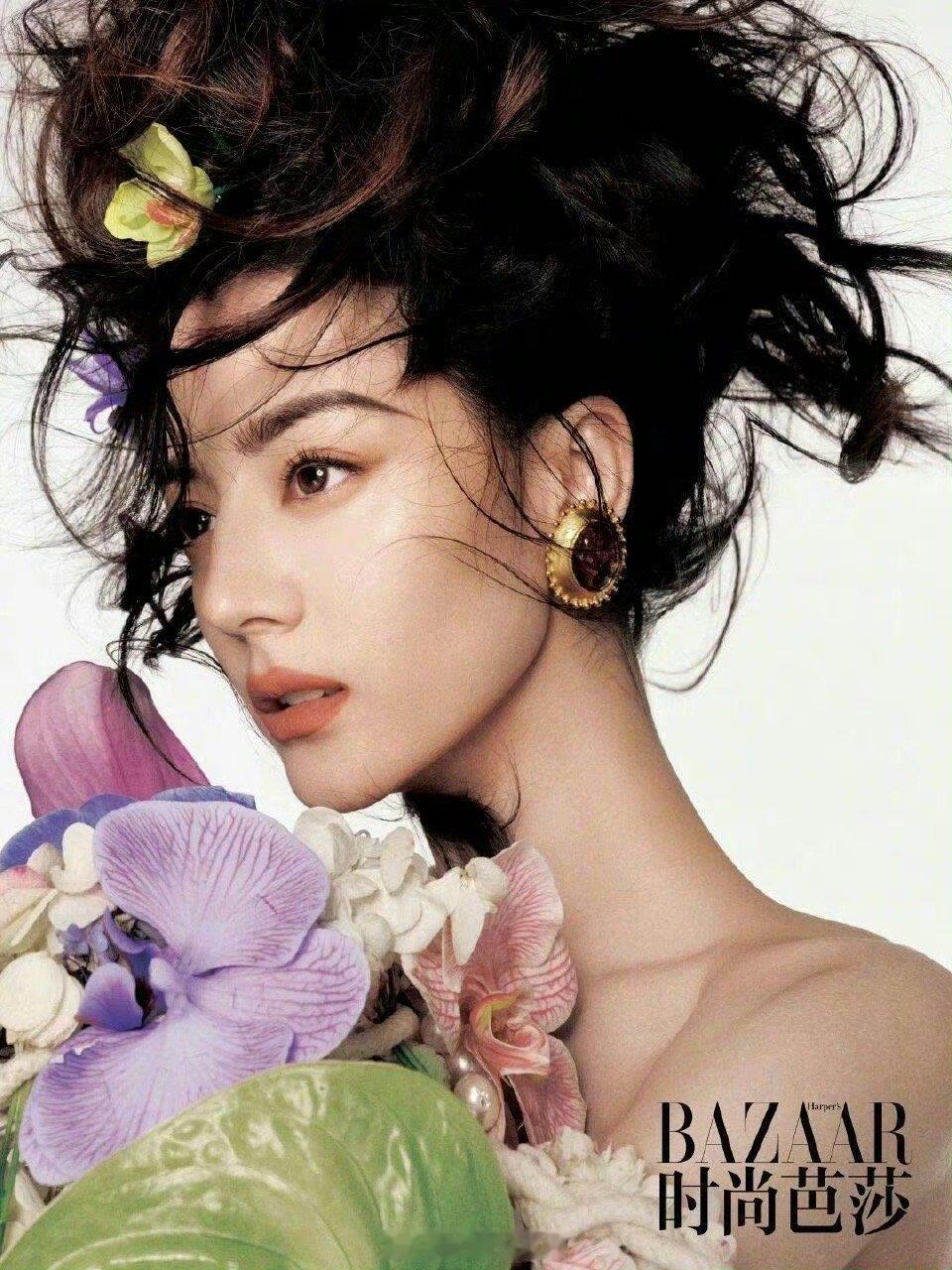 迪丽热巴这组杂志图很有大花的气质 一般人很难驾驭这发型和气场#迪丽热巴时尚芭莎9