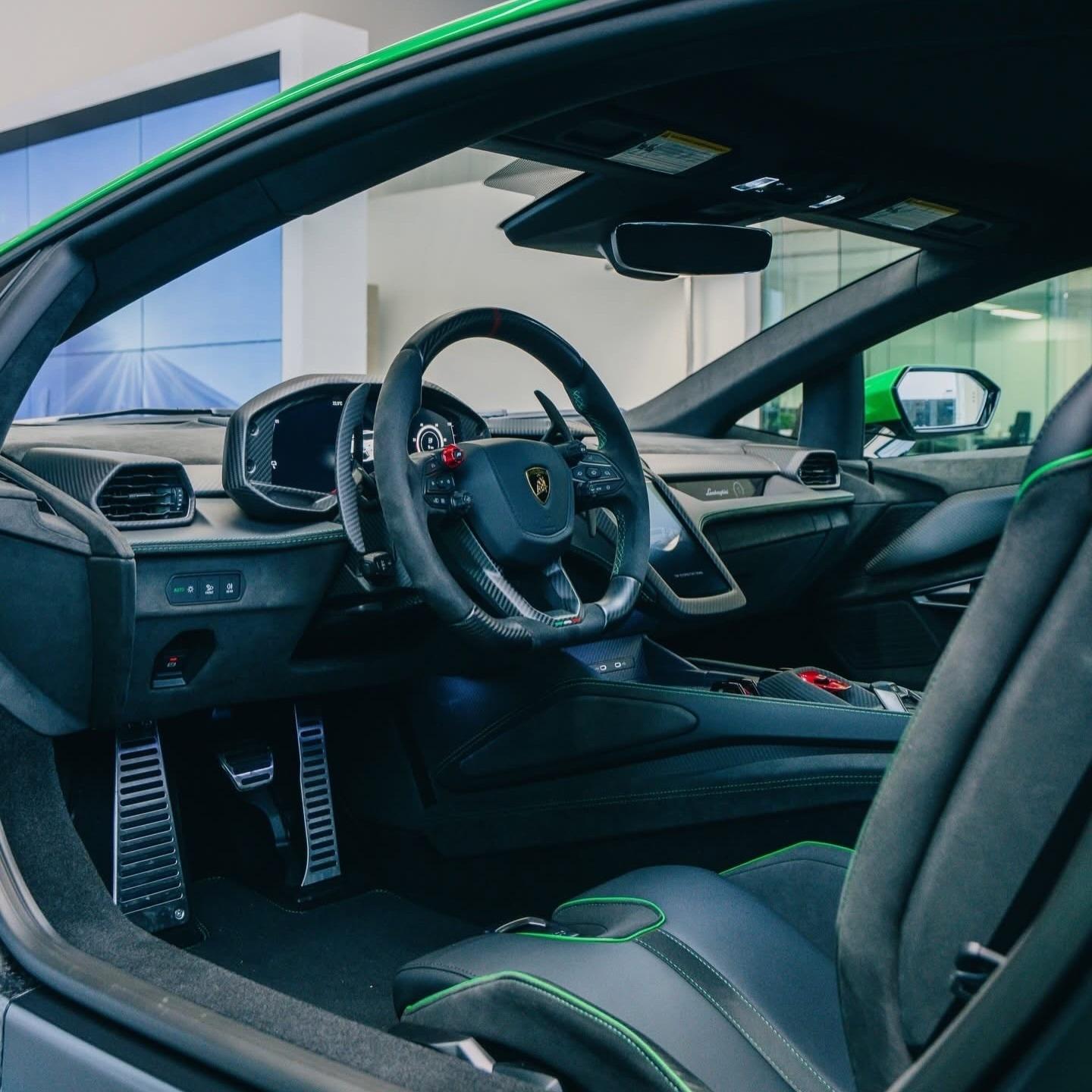 兰博基尼 Revuelto & 兰博基尼 Urus💚💚 