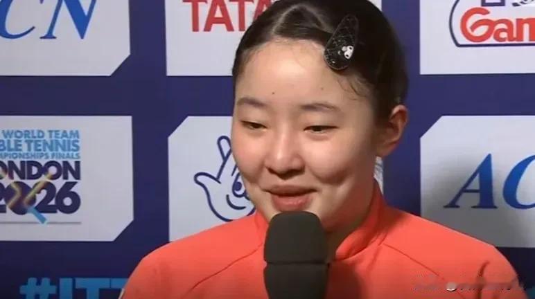 中国女队获得冠军，日本女队获得亚军，赛后张本美和接受了采访，她说因为遇到王曼昱的