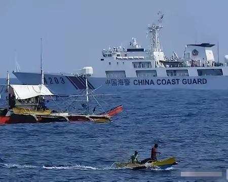 比任何一艘航母更危险的，是全世界悄悄达成了一个共识：中国不会打仗。当所有国家 —