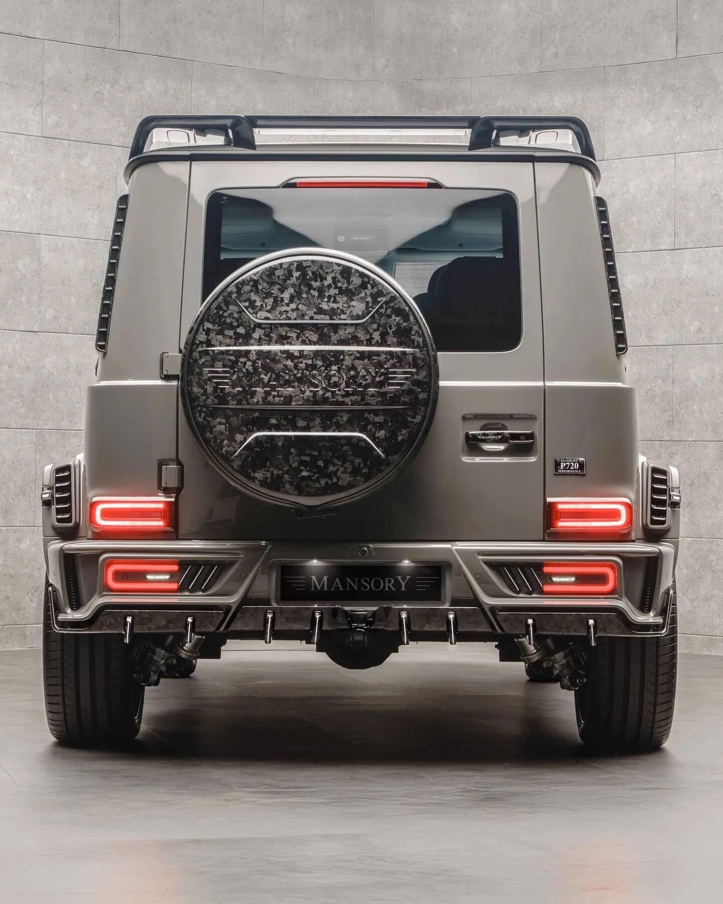 豪车超跑  Mansory P720！大G不改不如推下海