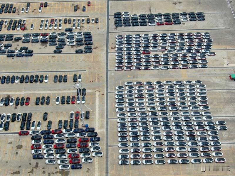 【汽车销售】11月，中国乘用车销量大幅下滑。然而，瞧瞧特斯拉近两个月的销量变化，