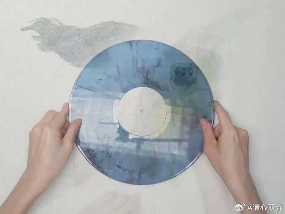 汪苏泷万妮达思念若是一首诗 汪苏泷万妮达《思念若是一首诗》终于能够上线啦。旋律太