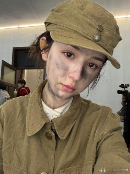 哈妮克孜重生之我在横店当小兵 哈妮克孜无限超越班路透来啦，哈尼重生之我在横店当小