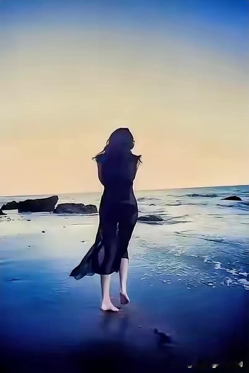 经典小说回顾 老板娘 第六章：挑战与重生
随着李玉芝超市的日益繁荣，她的生活也愈