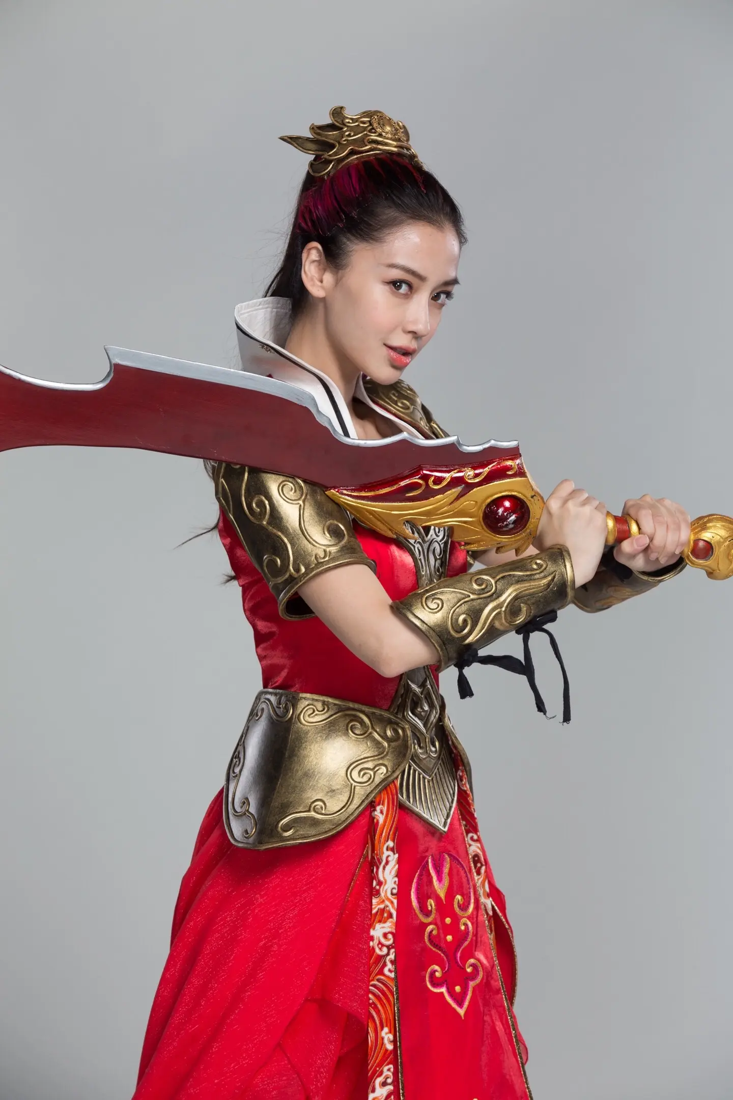 杨颖。