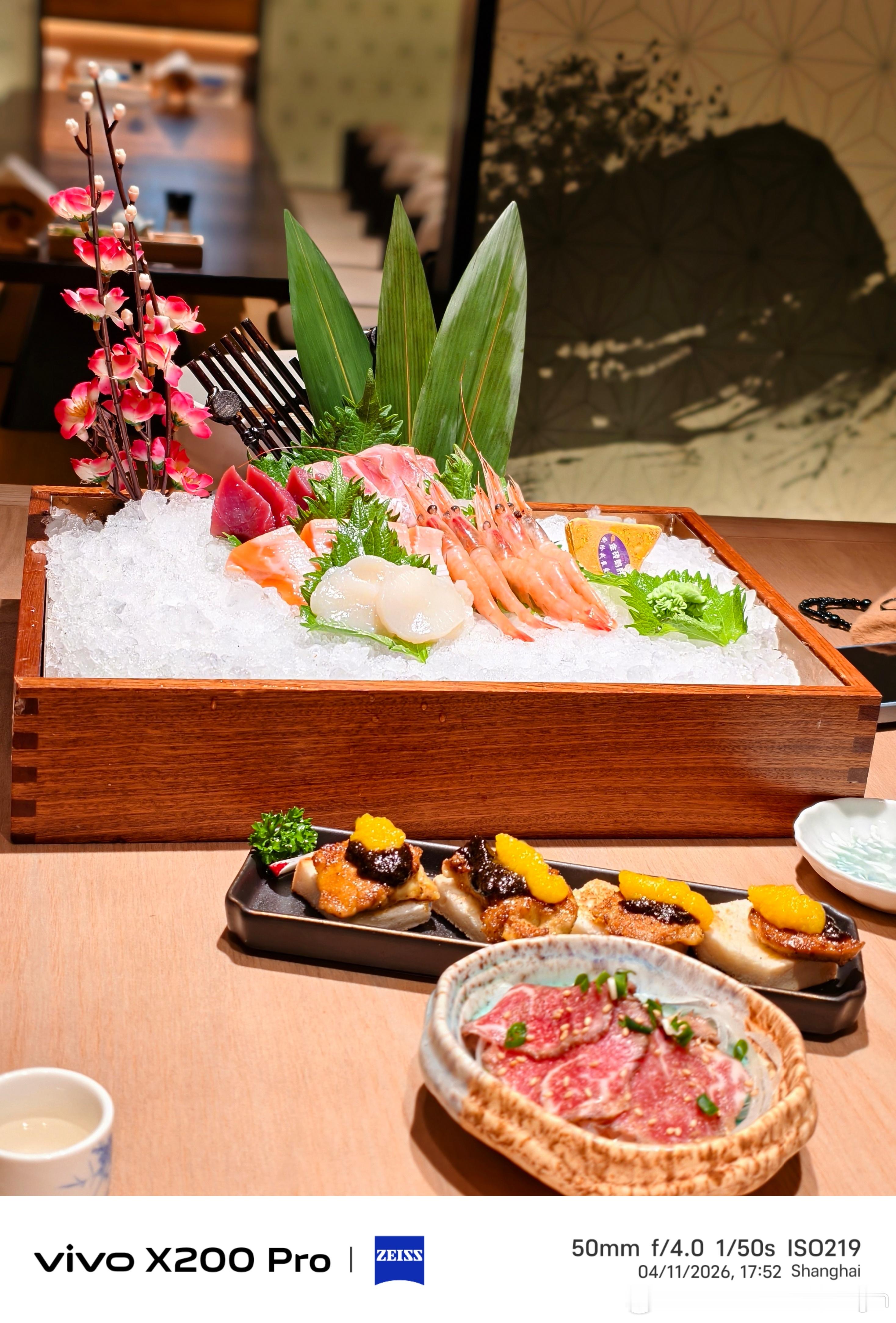 最近太忙了，周末凑合一口。连着两周都是出差，连续去了广州、北京、深圳和杭州，推掉