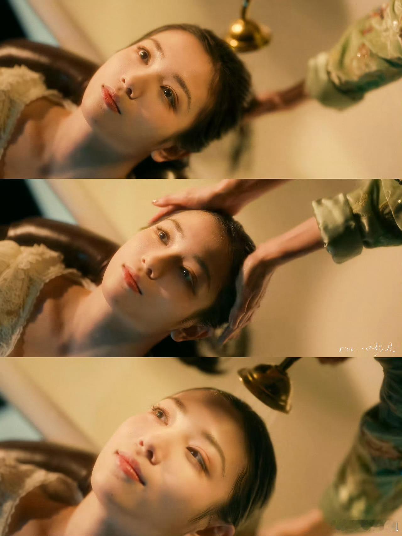 代露娃画梦录里好灵《画梦录》里代露娃演活了刀尖舔蜜的少女！低眉顺眼是伪装，抬眼瞬