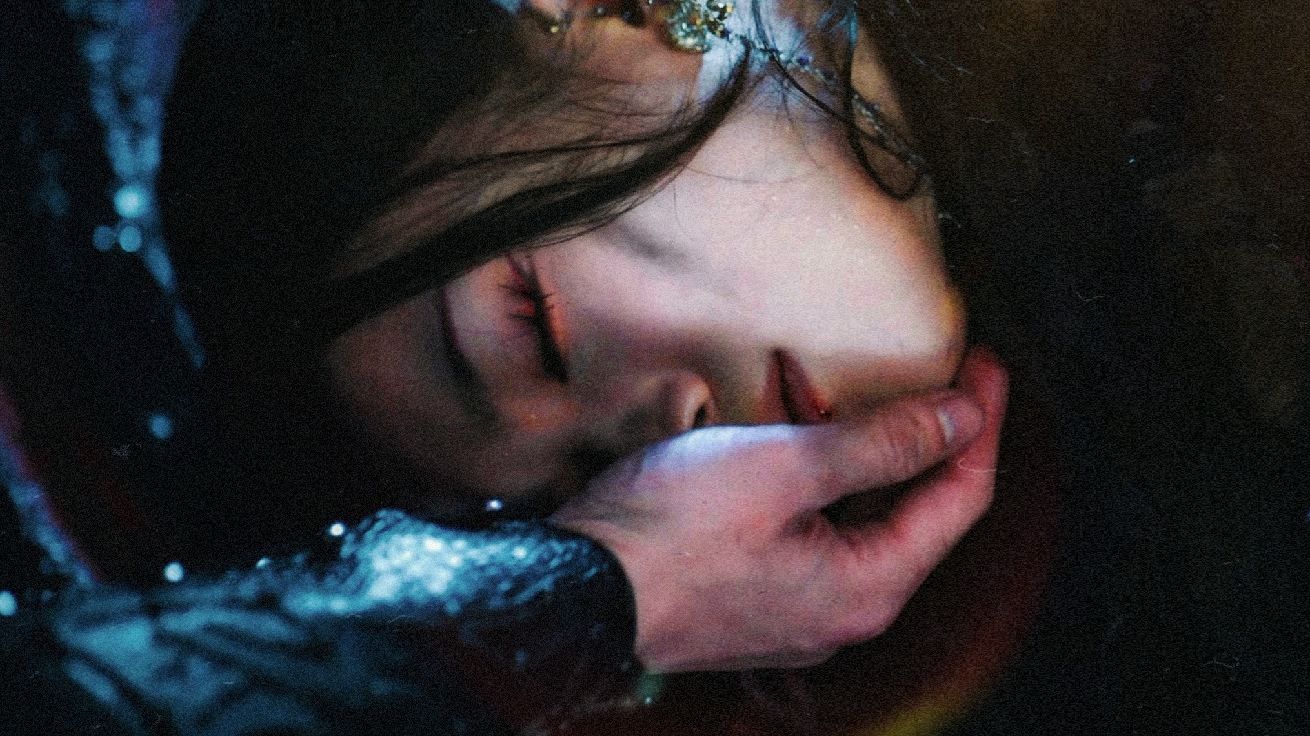 “不管什么后果 我先带你出去”重昭x茯苓｜常华森x代露娃 白月梵星  💕  
