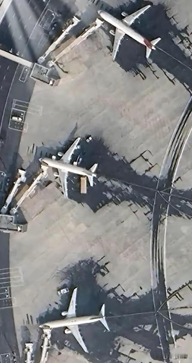 委内瑞拉这一手“反客为主”，真是有高人在背后支招啊。
​48小时内连窝端了9架贩