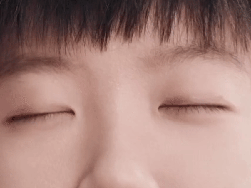 漂亮大眼睛布灵布灵