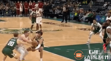 自杀式决定！北京时间3月18日，雄鹿队在NBA常规赛中116-123不敌骑士队。