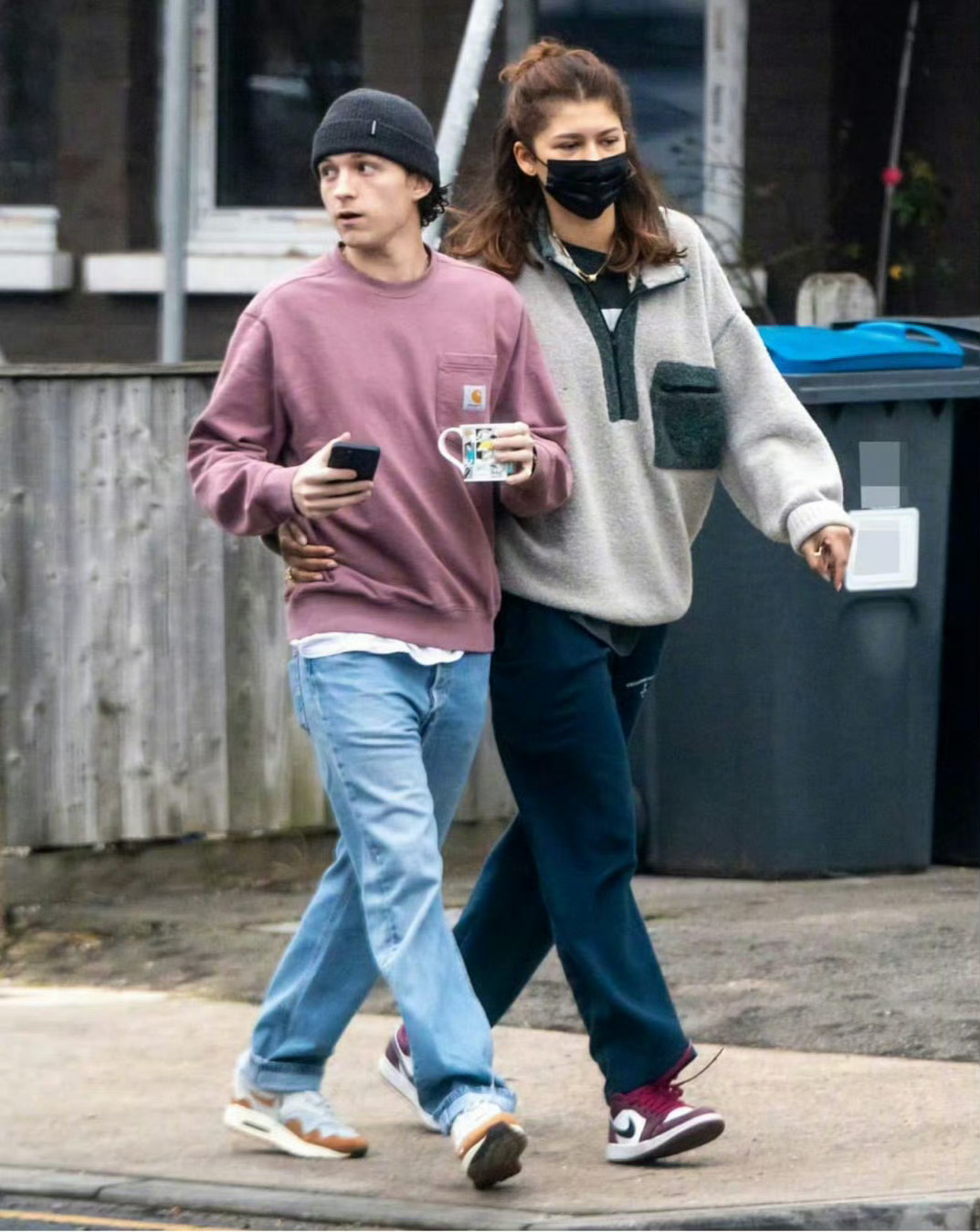 荷兰弟和维嘉长得好像  笑鼠，荷兰弟和维嘉确实是像啊   谁发现的，真是天才哈哈