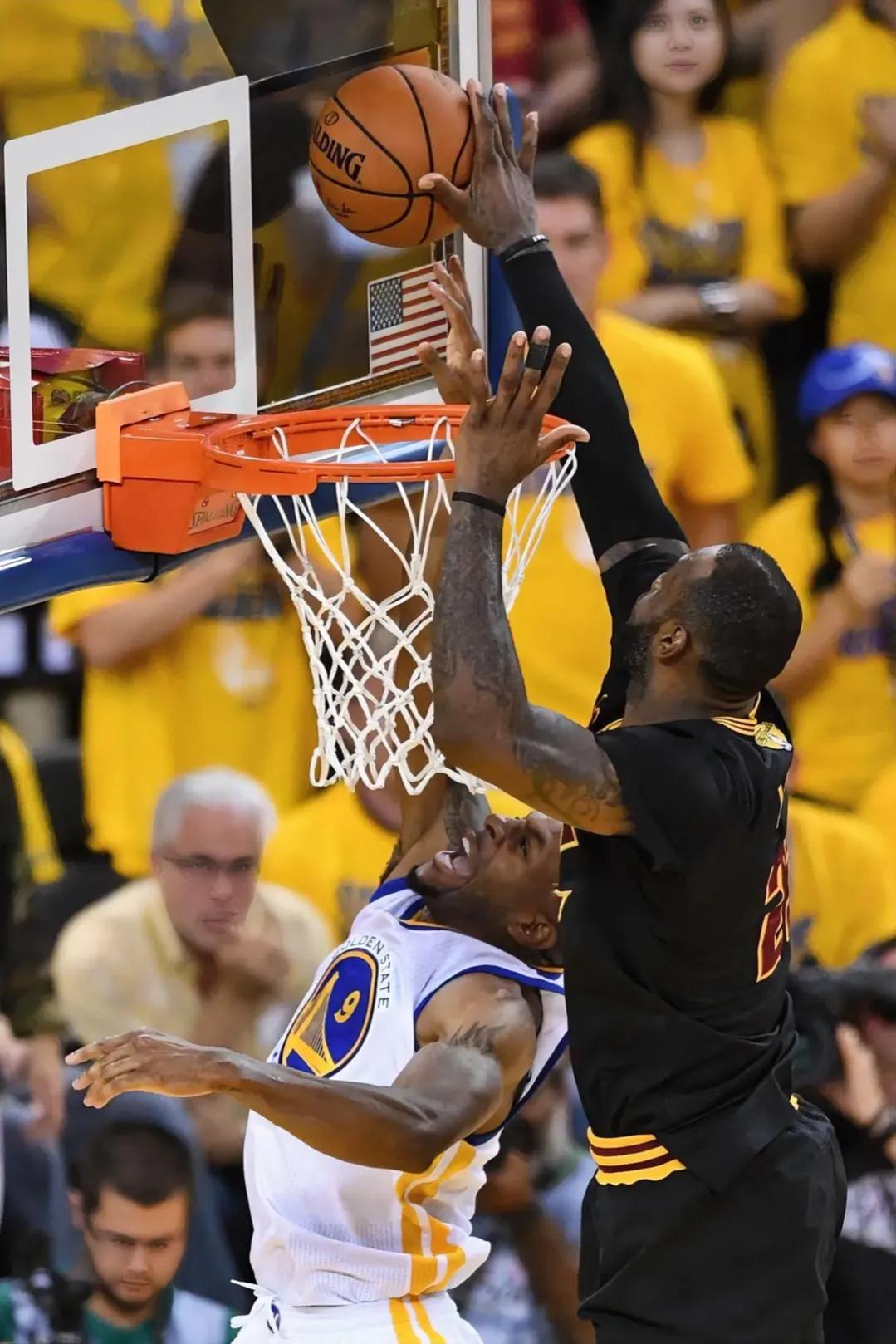 这是NBA历史上最伟大的盖帽！
  
