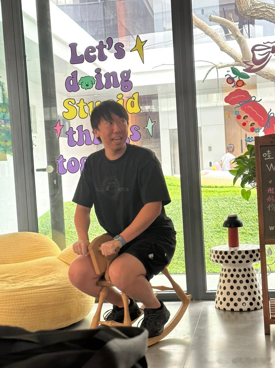 我这屈髋屈膝活动度，是不是还可以[坏笑][坏笑] ​​​
