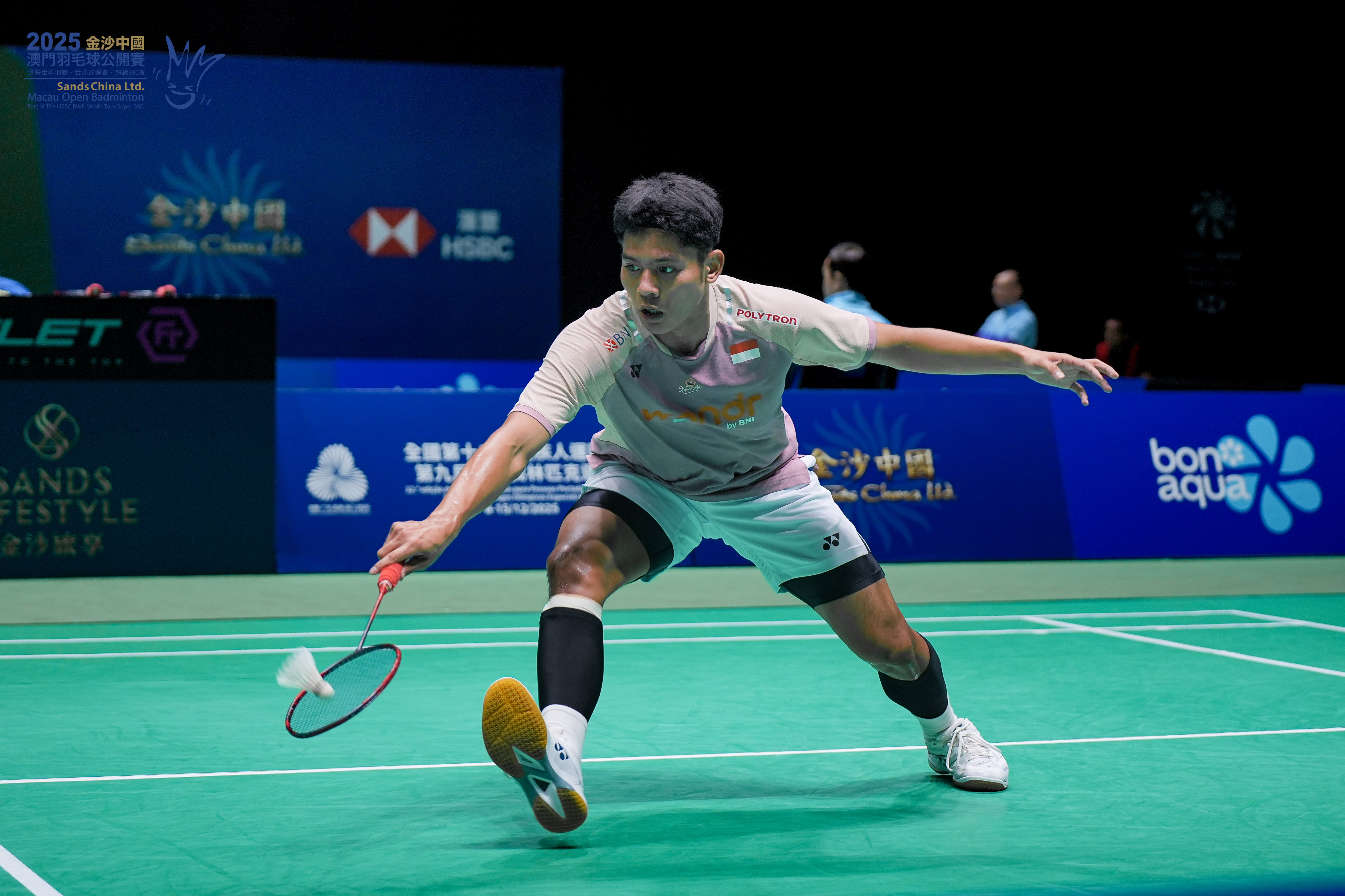 乌拜迪拉🇮🇩 21-16、16-21、21-14 🇱🇰内塔辛格小川翔悟?