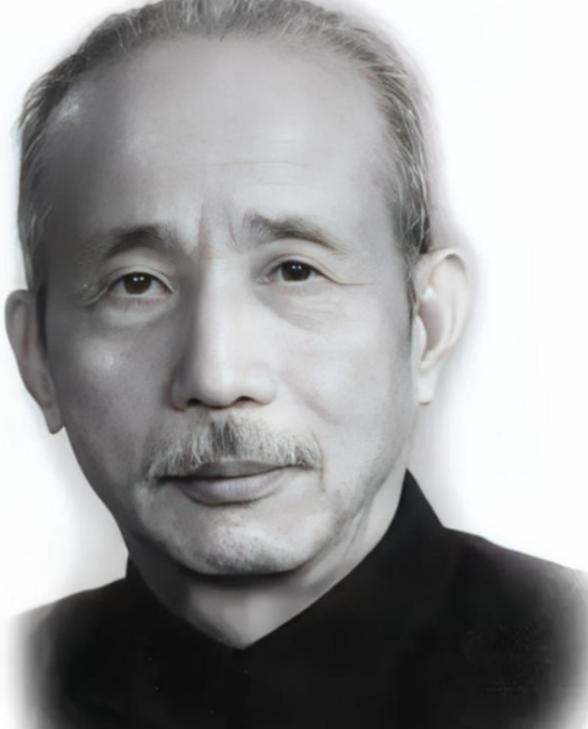 1937年，地主王学文发现一20岁女兵躺在家门口，见四下无人，他一下将女兵扛到了