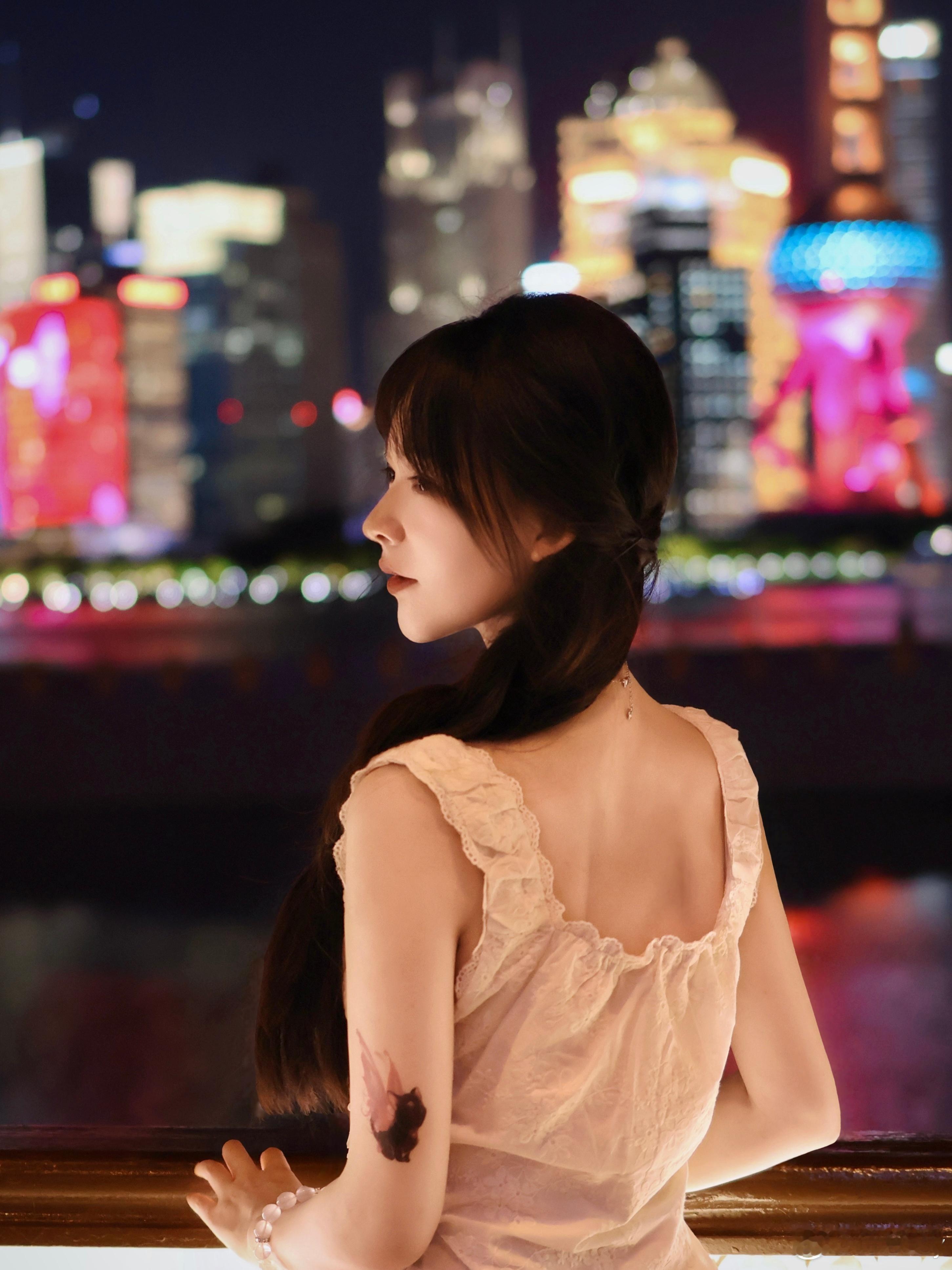 🌃 ​​​
