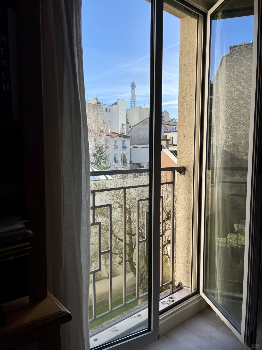 在法国见房东和dating有什么区别？