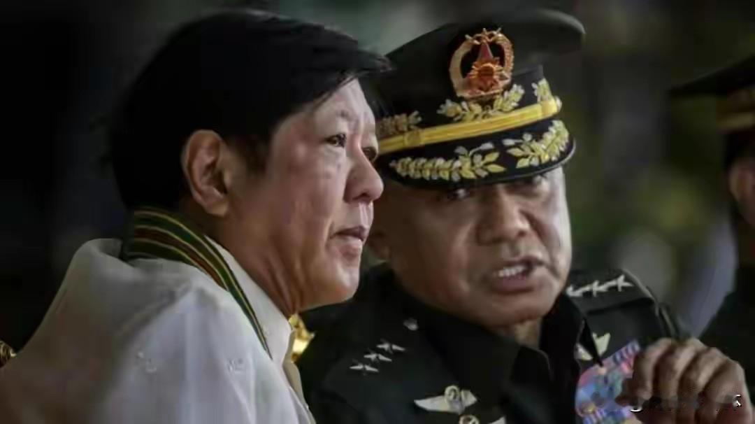 风暴已至！菲律宾万亿贪腐炸锅，军方政变暗流涌动，莎拉坐等上位
 
菲律宾政坛彻底