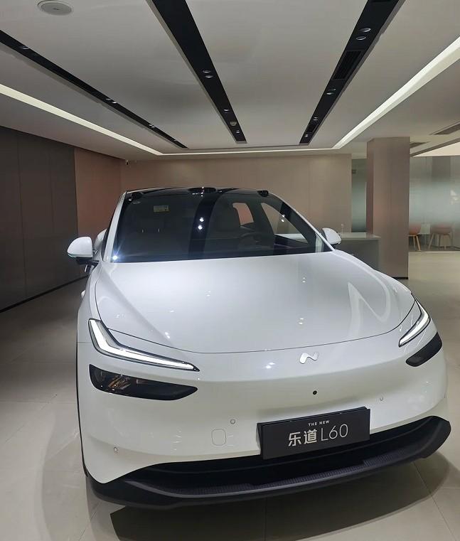 2026款乐道L60到底值不值得入手？咱唠点实打实的干货。
19.28万的起售价