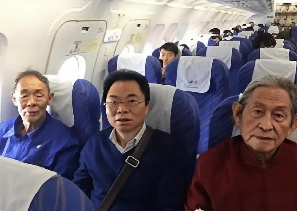 台湾98岁抗战老兵苦寻大陆长子，79岁儿子飞到台湾，不要一分遗产
 
台湾一个叫